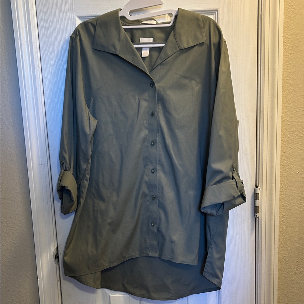 Chico’s Olive Green Button Down Shirt. Great for layering! Like new
